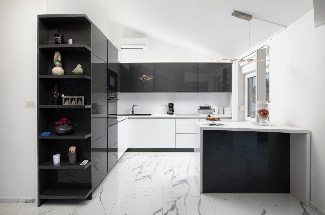 Pjescana Uvala Sea View Apartment エクステリア 写真