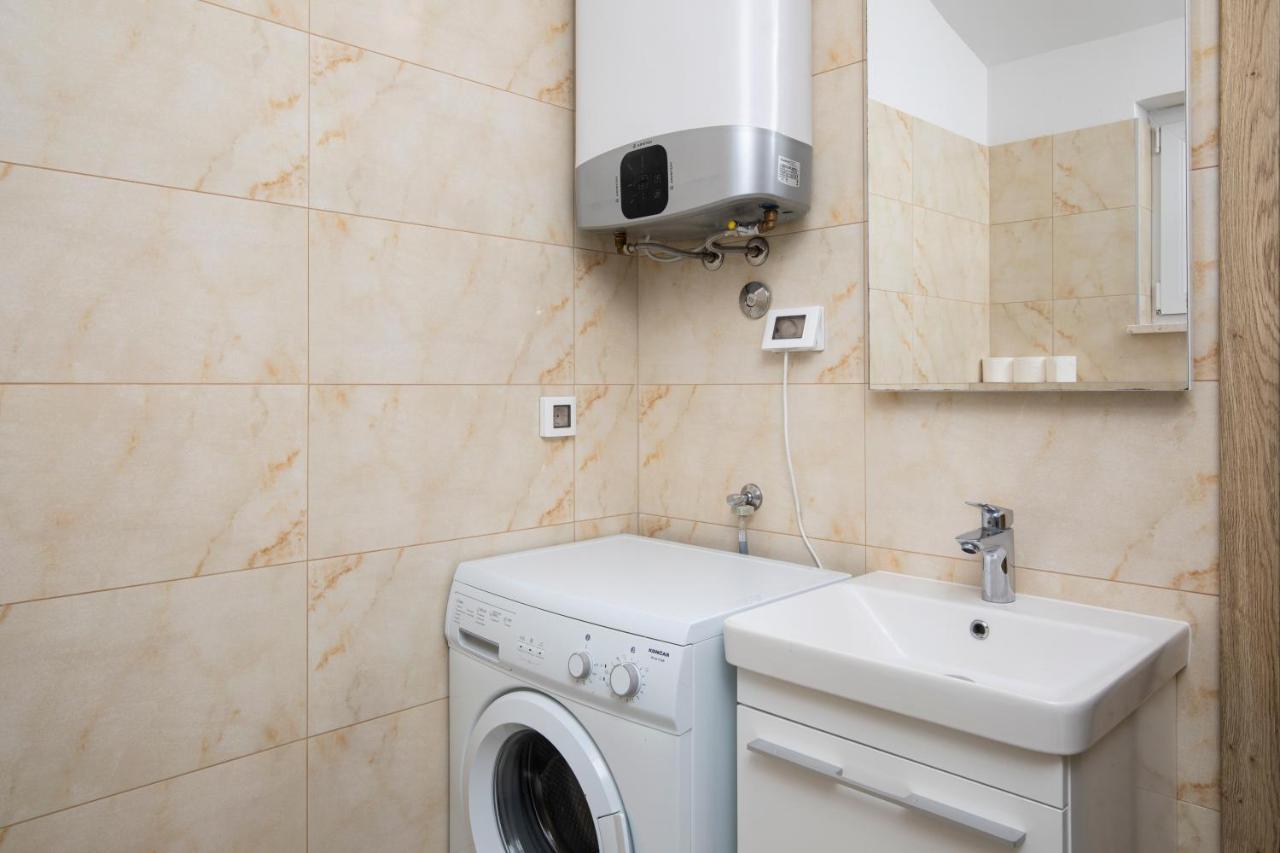 Pjescana Uvala Sea View Apartment エクステリア 写真
