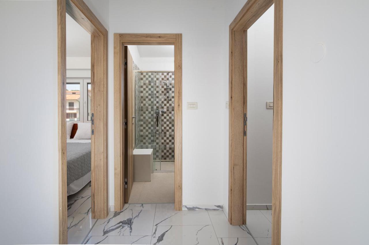 Pjescana Uvala Sea View Apartment エクステリア 写真